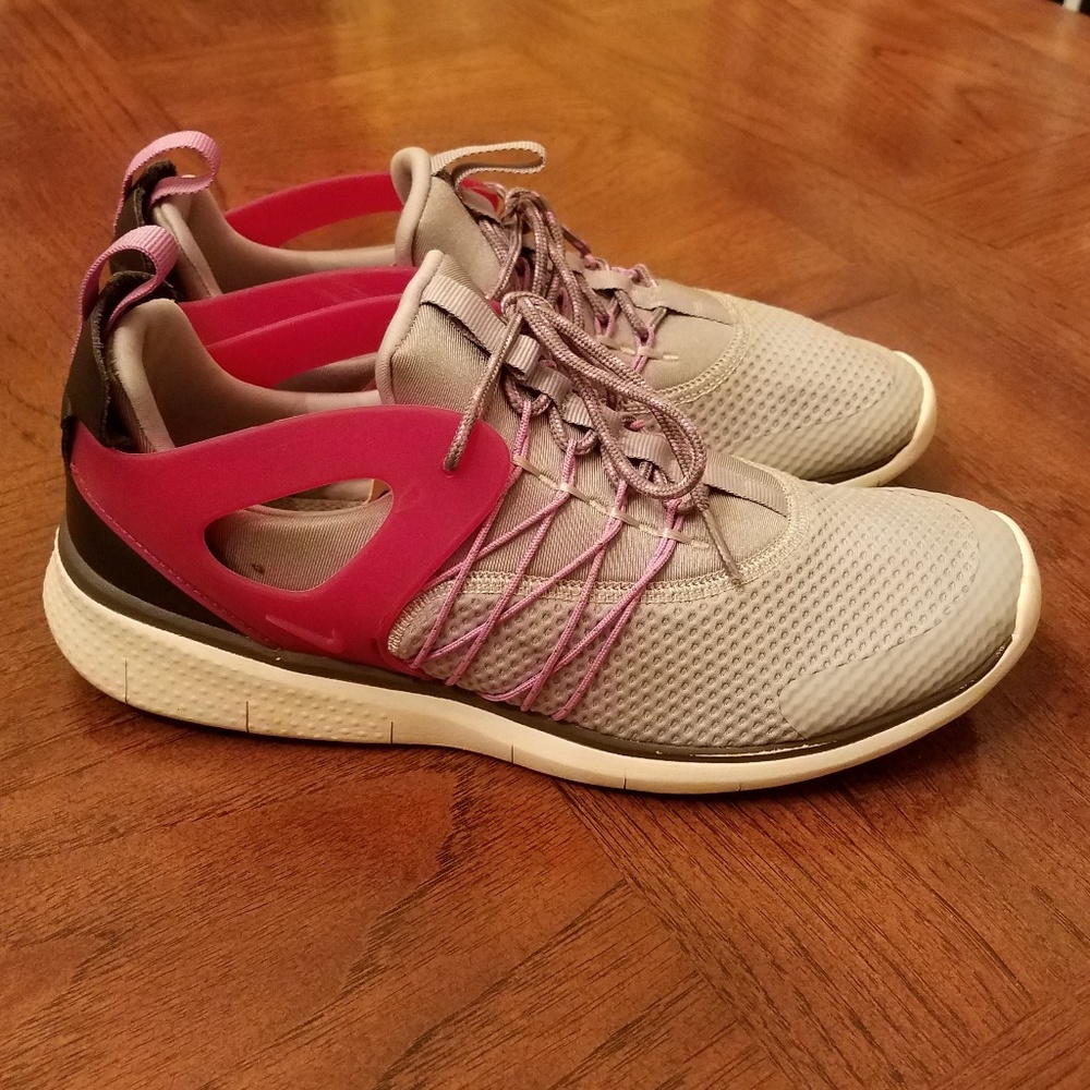 Nike Frees